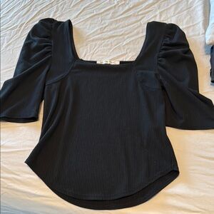 We the Free Black Women's Ruffle shoulder Top